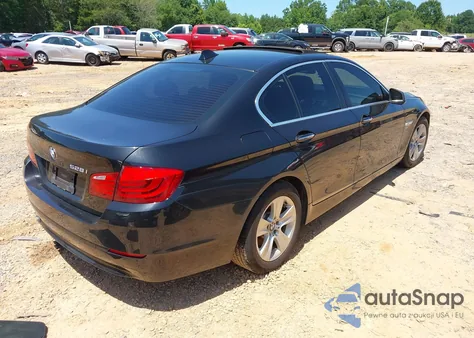 2012 BMW 528I xDrive z USA, uszkodzony, nr VIN WBAXH5C5XCDW09490